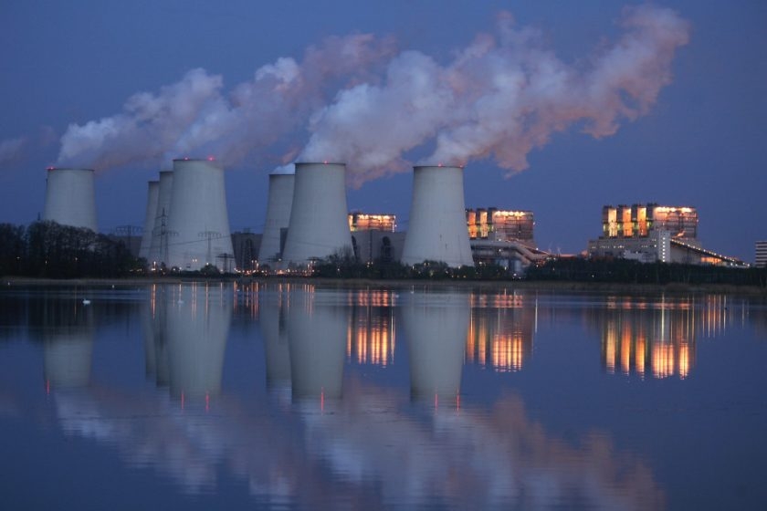 COTTBUS, GERMANY - APRIL 12:  Exhaust plumes from cooling towers at the Jaenschwalde lignite coal-fired power station, which is owned by Vatenfall, April 12, 2007 at Jaenschwalde, Germany. Germany is planning the construction of 40 new coal-fired power plants, though officials claim the plants are based on technology that radically increases their efficiency. The Jaenschwalde power plant, built by the former East German government in the 1980s, emits 25 million tons of CO2 annually and is among the biggest single producers of CO2 emissions in Europe.  (Photo by Sean Gallup/Getty Images)