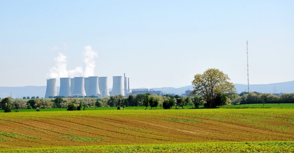 Jaderná elektrárna Jáslovské bohunice. Autor: János Korom Dr. Follow
