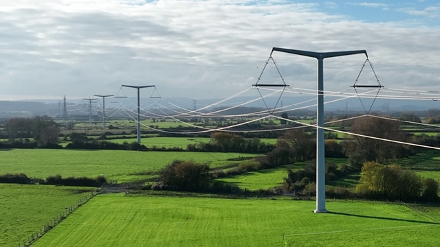 T-Pylon (T-stožár) Hinkley Point C