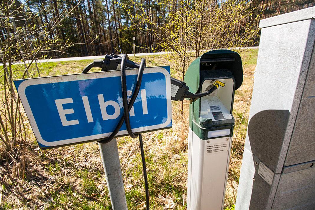 Nissan LEAF zapůjčený od švédské půjčovny elektromobilů MoveAbout.se, foto: Tomáš Jirka