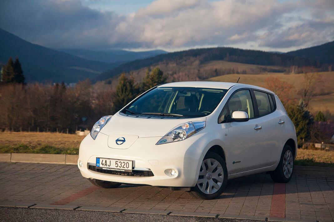 Nissan LEAF zapůjčený od Nissan Česká republika v Krkonoších, foto: Tomáš Jirka