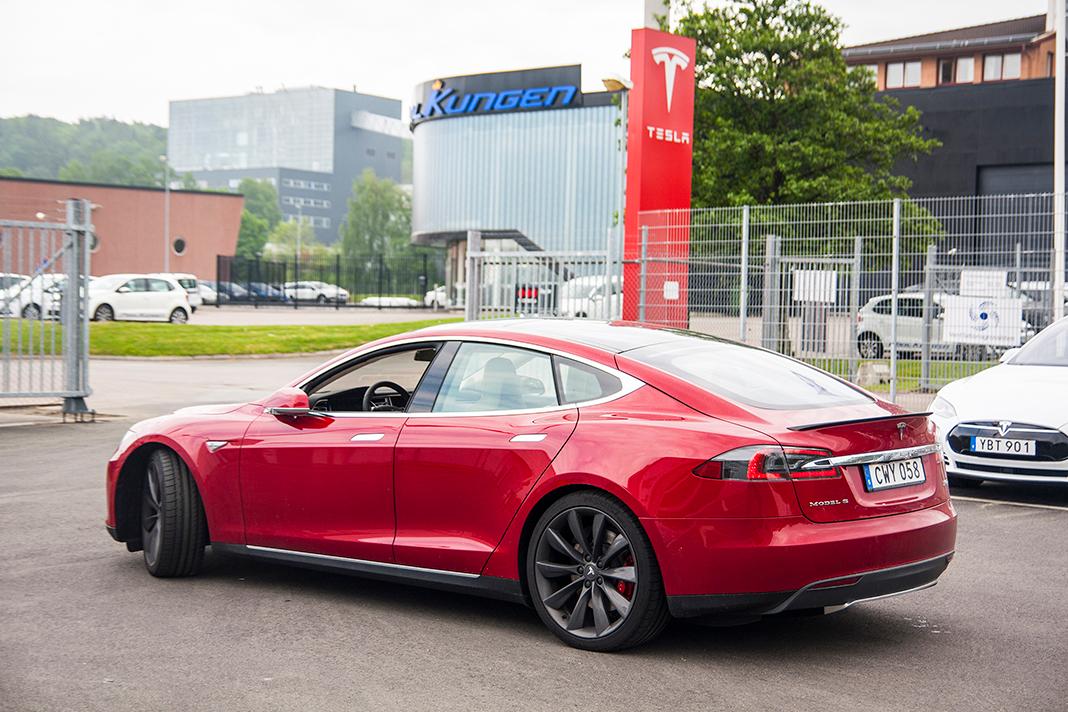 Tesla Model S P90D 2015 v Göteborgu, foto: Tomáš Jirka