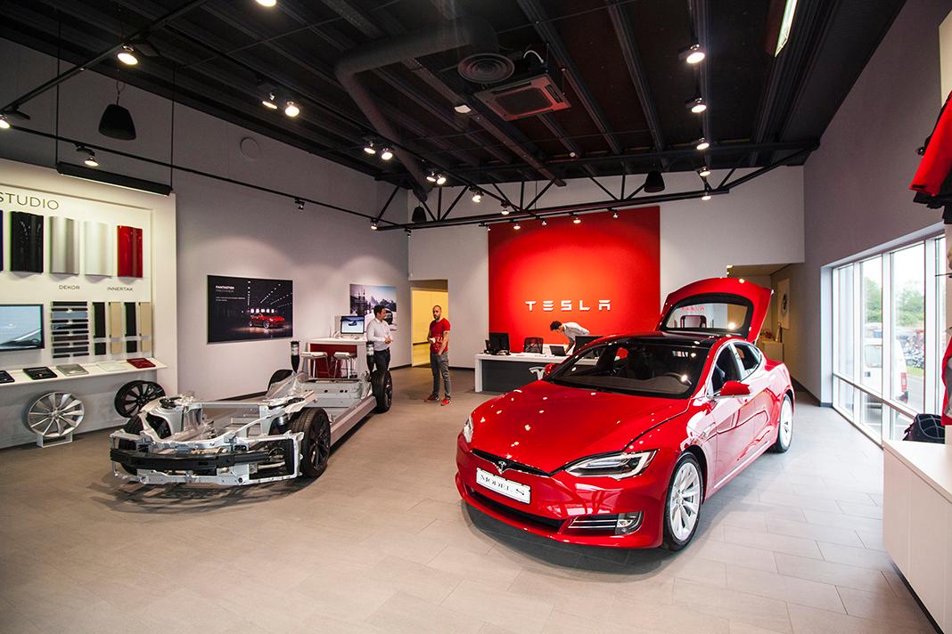 Tesla Store Göteborg, foto: Tomáš Jirka