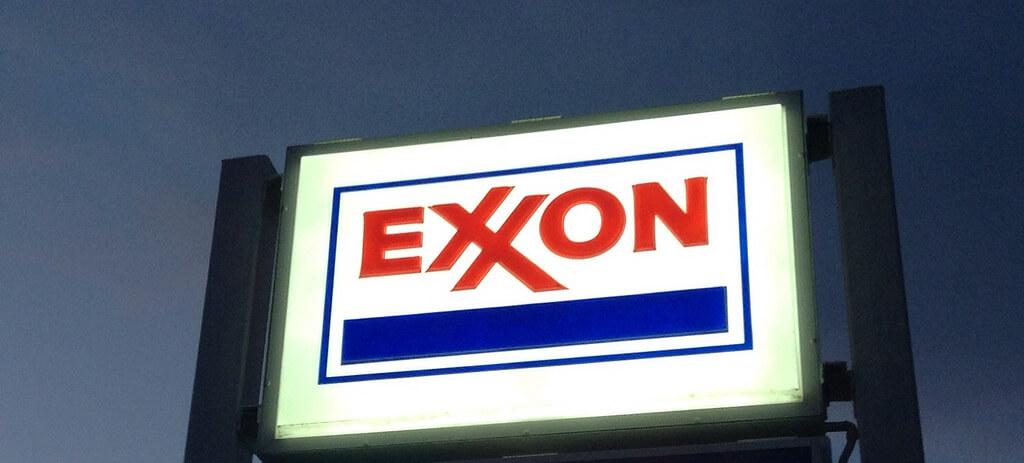 Exxon Mobil. Autor: Mike Mozart