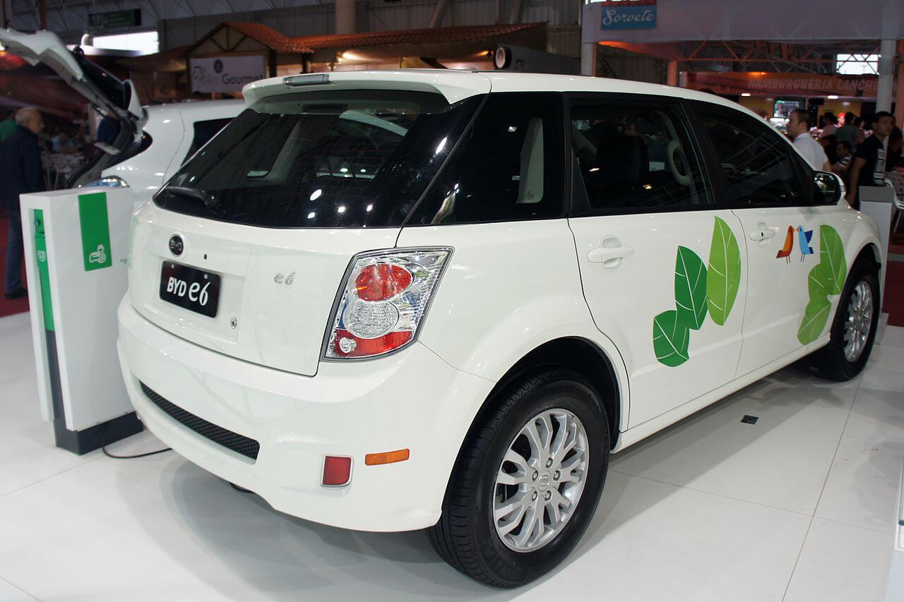 Elektromobil BYD e6