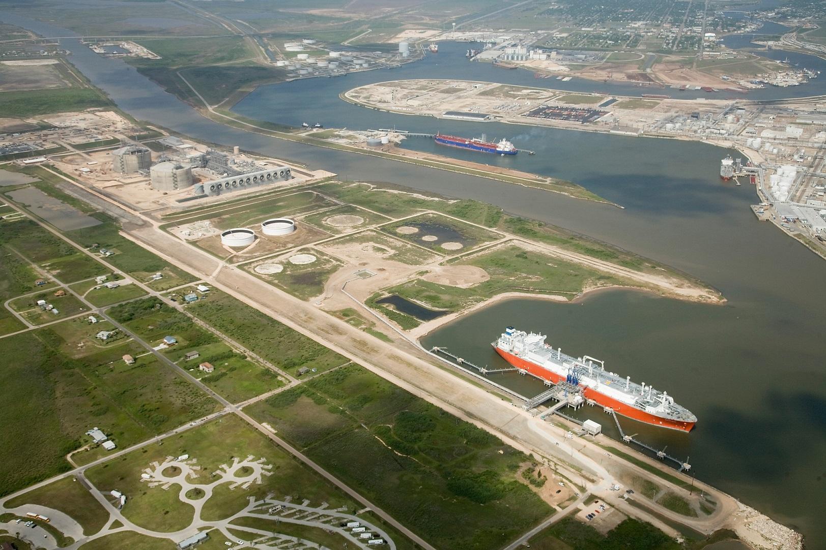 Exportní LNG terminál Freeport na jihu USA