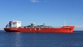 LNG tanker